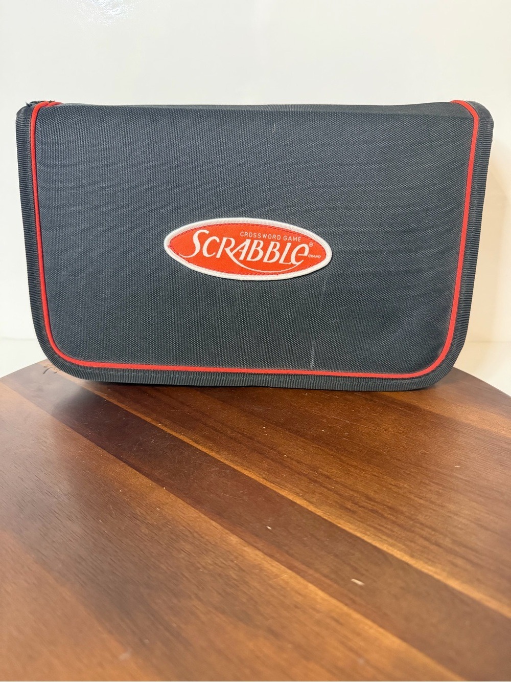Hasbro Scrabble Travel Folio Edition Zip Case Board Game Complete 2006